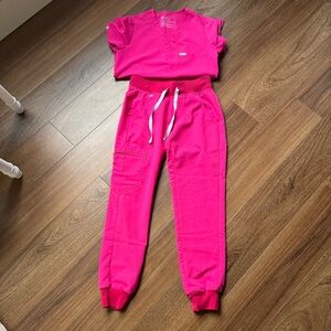 Figs Hott Pink Scrub Set